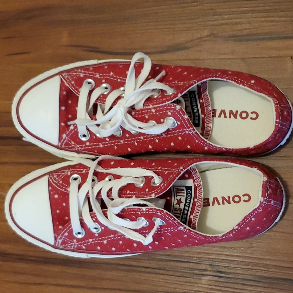 Converse All Star tennis shoes